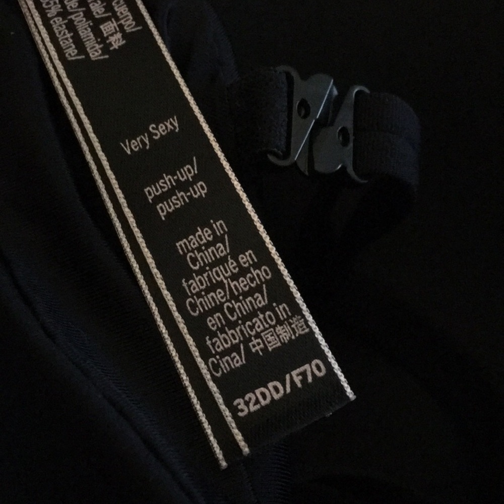 Victoria’s Secret VERY SEXY PUSH UP Bra Size 32DD - Picture 6 of 8